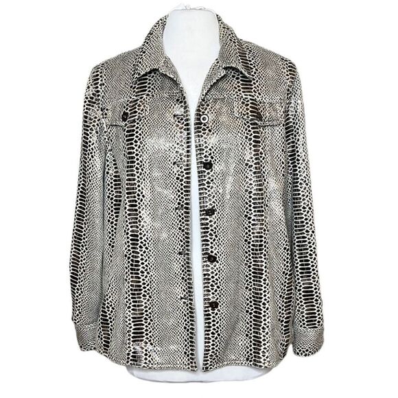 Alfred Dunner Jackets & Blazers - Alfred dunner Vegan Suede Metallic Reptile Print Shacket Shirt Jacket